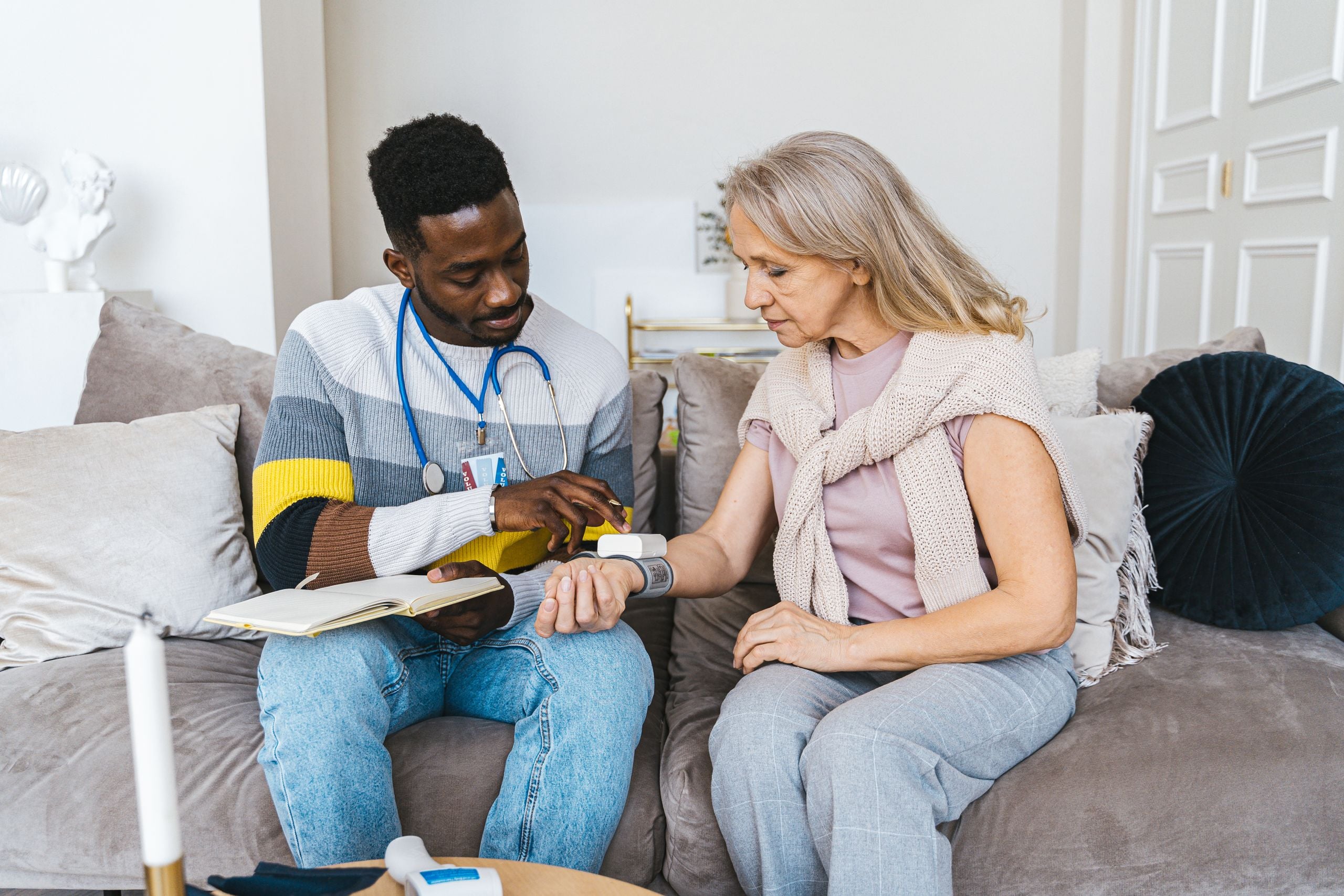 In-Home Nursing Care Services in Pasadena, CA